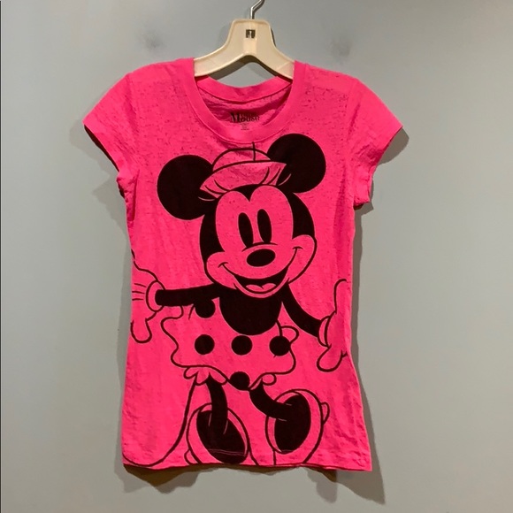 Disney Tops - ❤️ Minnie Top ❤️ 10/$25